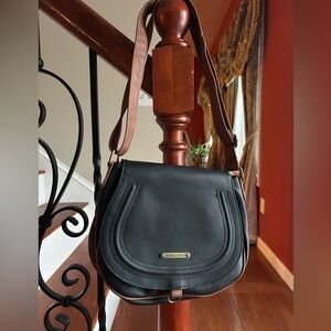 Stone Mountain Black Leather Crossbody Shoulder Bag